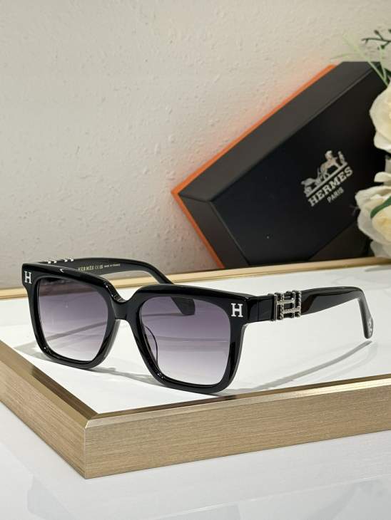 Picture of Hermes Sunglasses _SKUfw74525436fw